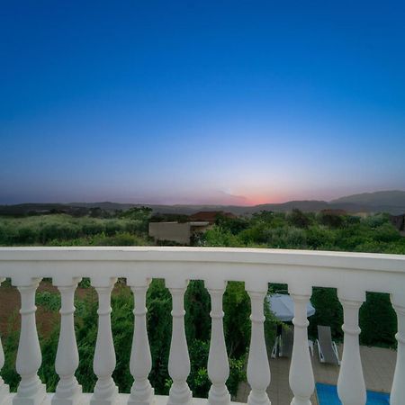 Golden Rose Suites Kolymbari Exterior photo