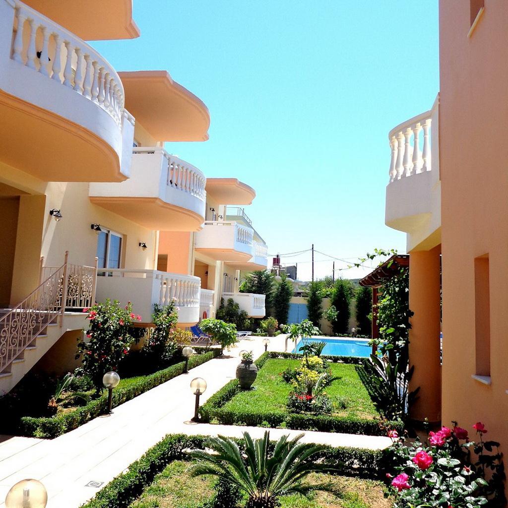 Golden Rose Suites Kolymbari Exterior photo