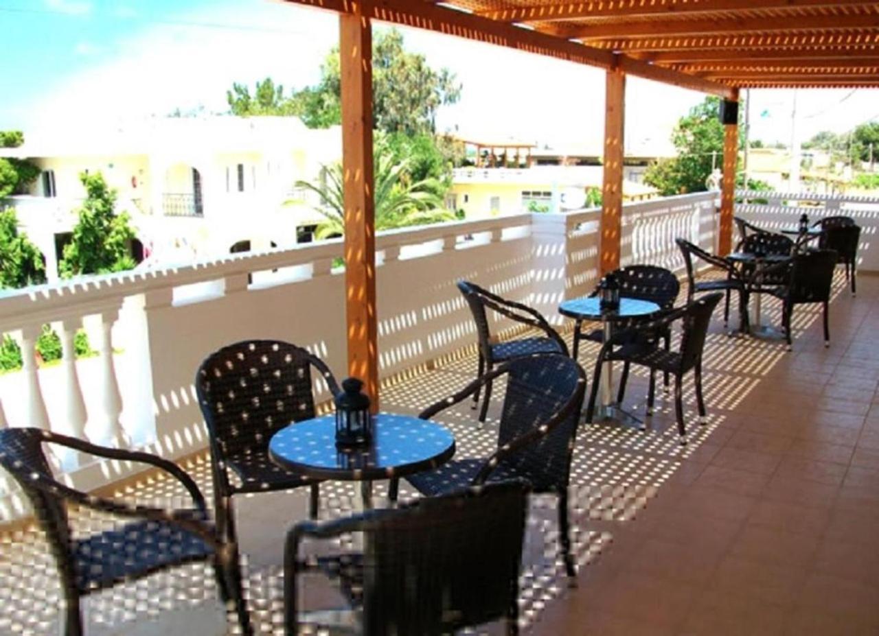 Golden Rose Suites Kolymbari Exterior photo